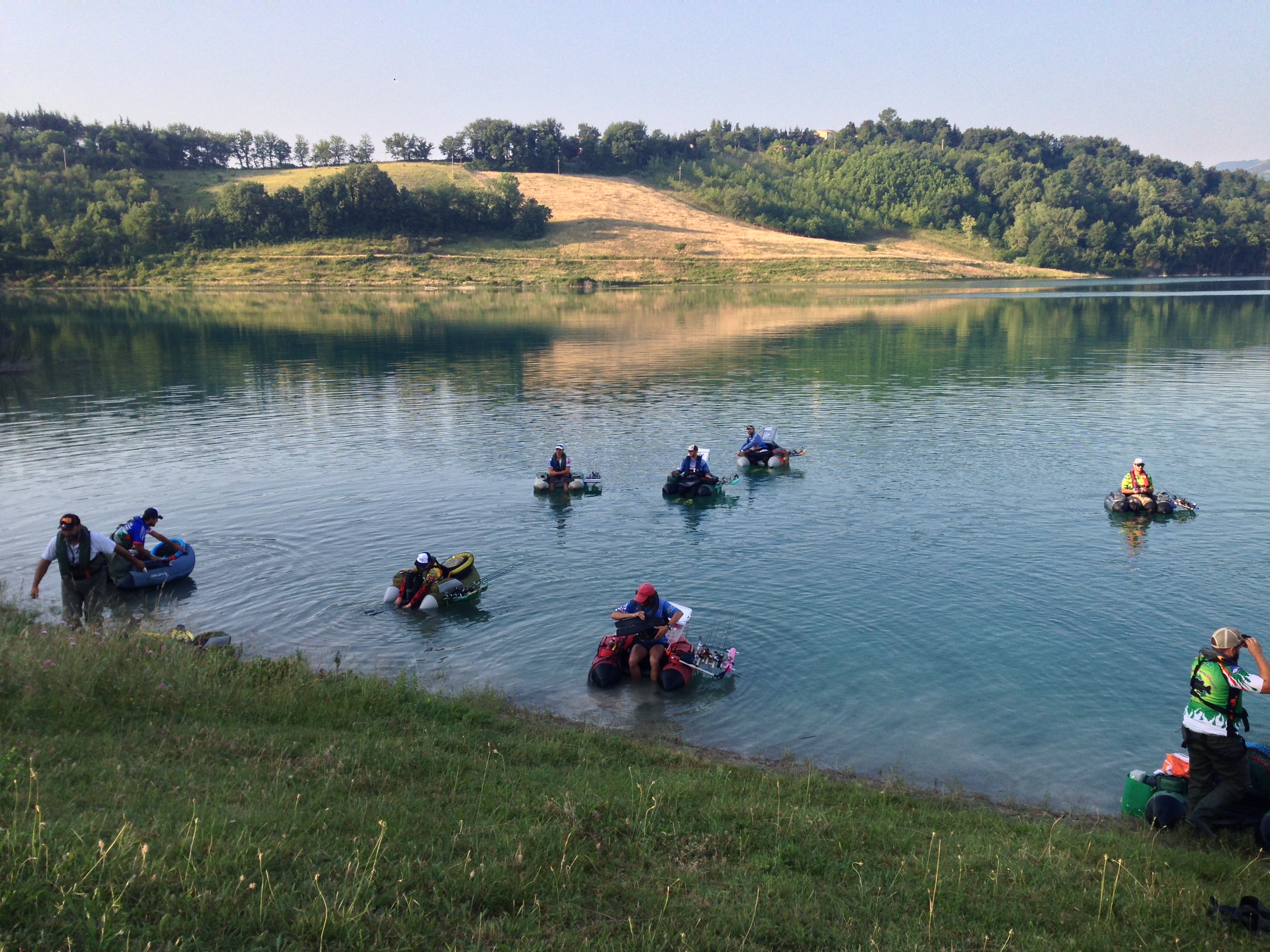 Belly Boat nel lago di Poggio Perotto on Vimeo